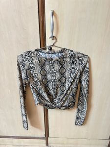 Chic Snake Print Twist Front Top