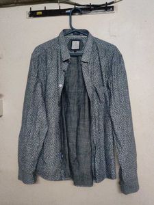 Men's Blue Printed Button-Down Shirt
