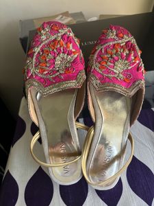 Ethnic Footwear