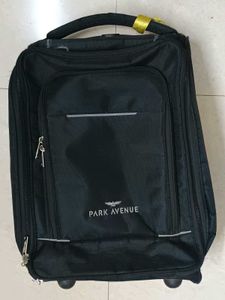 PARK AVENUE TROLLEY BAG
