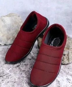 Maroon Quilted Slip-On Shoes😍