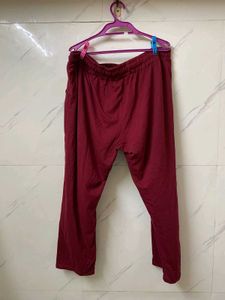 BlinkIn Women Maroon Solid 7XL Fit Track Pants