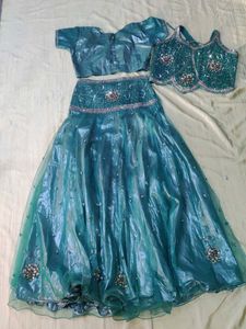 Crop top shimmer lehnga with blouse 👗