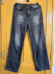 trendy baggy jeans