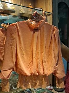Lace peach Textured Top 🎀