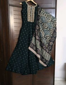 Elegant Dark Green Kurta Set with Dupatta