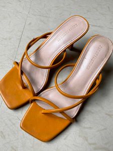 Stylish Orange Square Toe Heels