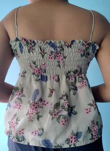 Floral Print Camisole Top ☘️