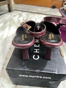 Chic Burgundy Slingback Heels