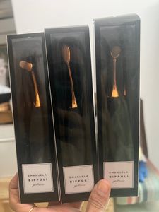 Italian luxury Brand Makeup brushes