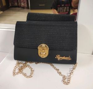 Bandicoot Brand New Slingbag