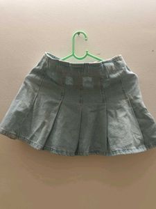 zaraDenim Pleated very Mini Skirt waist 24 or 26