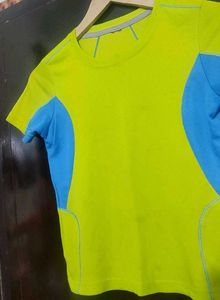 Green 🟢 T-shirt For Baby Boy 5- 6 Year