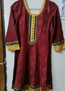 Combo Set Kurta With Sleeveless Sequence Blouse
