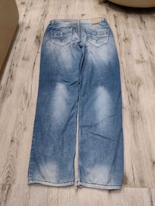 Ma5726 Matrix jeans waist 32 inches