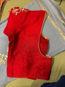 Elegant Grey Saree with Gold Embroidery