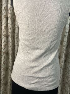 Sleeveless V-Neck Grey Top