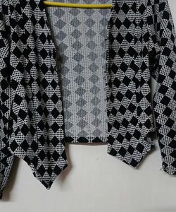 Black &amp; White stylish crop shrug
