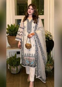 Pakistani Afsana suit