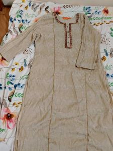 Elegant Beige Embroidered Kurta