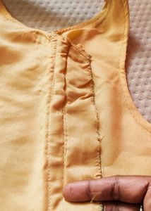 Sleeveless Readymade BLOUSE