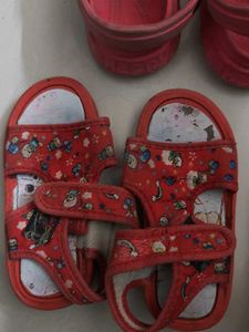 6 pair of footwear for kids
