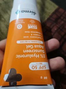 The Derma Co Hyaluronic Sunscreen Aqua Gel SPF 50