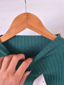 Green Ribbed Mock Neck Sweater