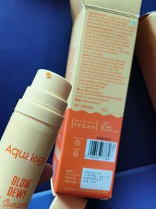 Aqualogica Glow Dewy Gel Sunscreen SPF 50