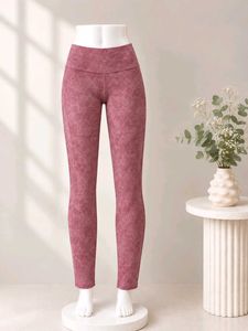 Zelocity by Zivame Stylish Patterned Leggings