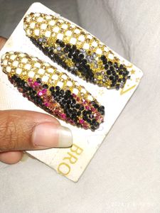 Artificial Jhumka With Sadi Pins