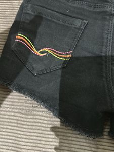 vitamin’s shorts