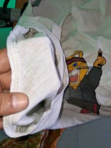 Vintage Cartoon Cat Basketball T-Shirt of 1