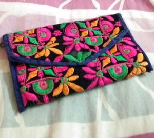Embroidered 4-sections(pockets) Velvet Handpurse