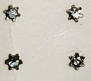 Ear rings second tops & nose pin