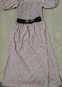 200rs Puff Sleeve Dress For Women..