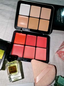 Makeup collection combo offers🎉🎊