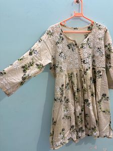 Elegant Chikankari Kurta
