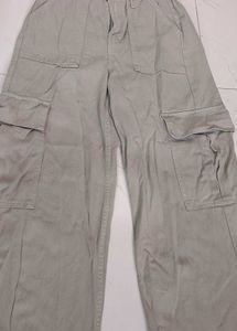 Trendy Cargo Pants - Beige