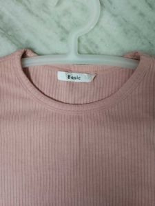 Basic Ribbed Pink T-Shirt