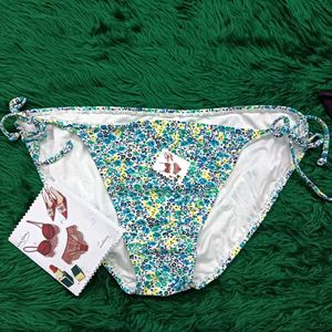 Floral 🆕🎁Bikini Bottoms