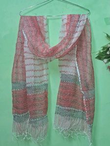 Red & White Patterned Scarf