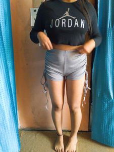🤍✨Grey Ruched Bodycon Mini Shorts✨🤍