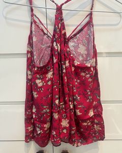 Stylish Strappy rose Flowing Top