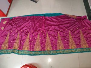 Heavy Bridal Saree With Stone And Embiodery Work