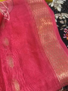 Beautiful Pink &amp; Yellow dupattas…. FOR SALE🗯️🔥🔥