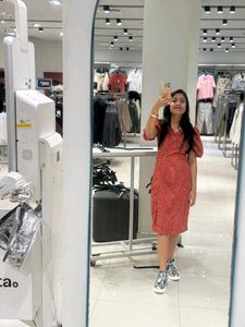 Chic Red Polka Dot Dress