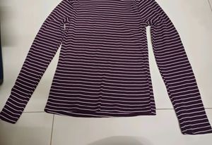 Unused Striped Stretchable Top
