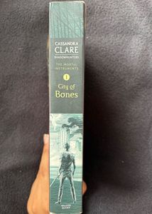 City of Bones - Cassandra Clare