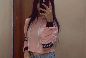 Shein Pink Cropped Hoodie with Detachable Sleeves